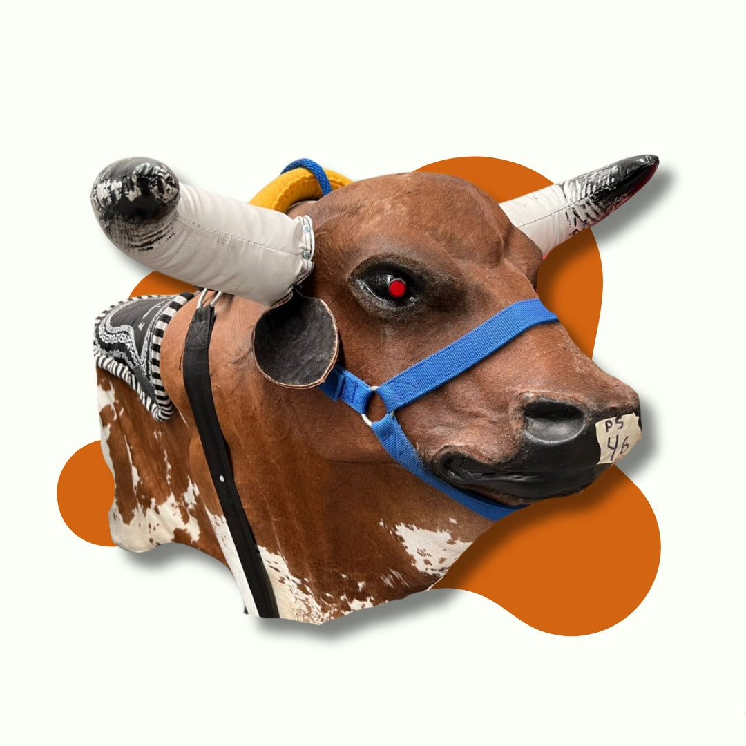 Toro Mecánico de Piel y Ojos Led